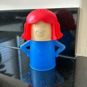 Angry Mama microwave cleaner